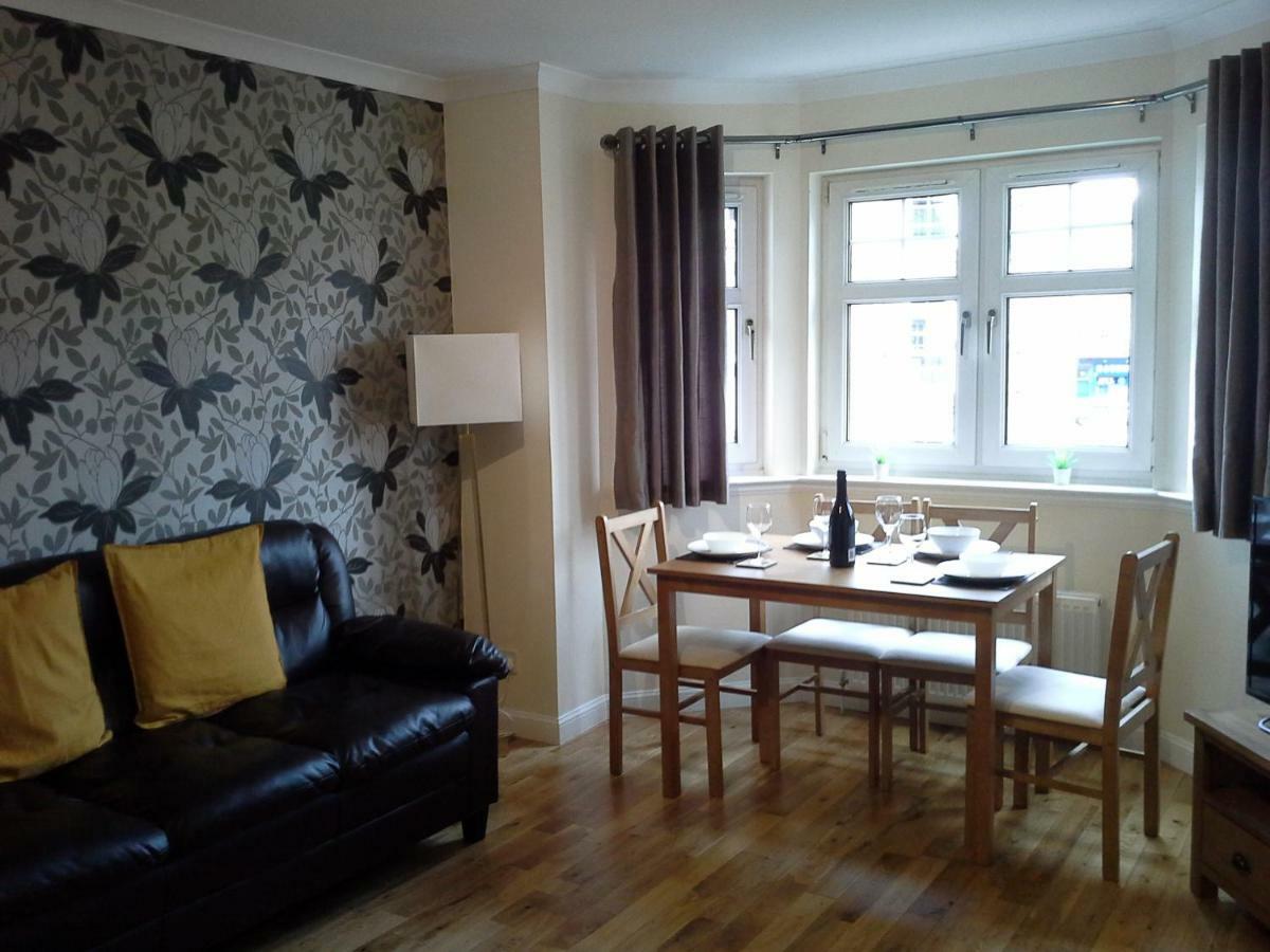 Modern Leith Apartment. เอดินบะระ ภายนอก รูปภาพ